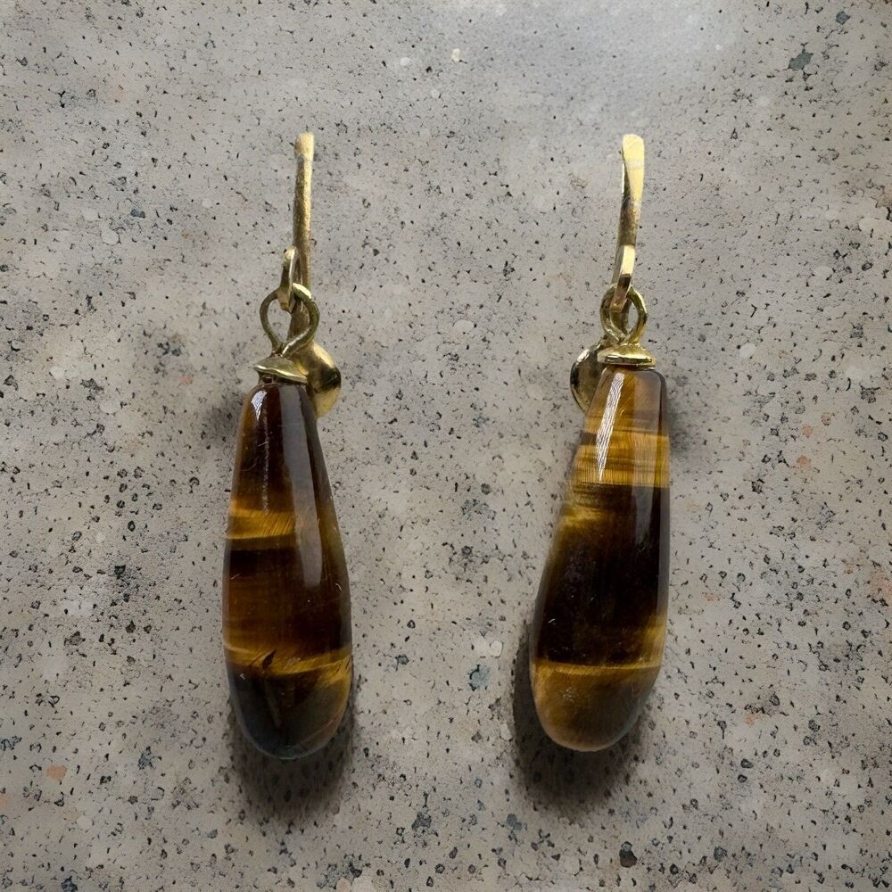 Vintage Gold Tone Tigers Eye Teardrop Clip On Earrings Natural Stone Dangle